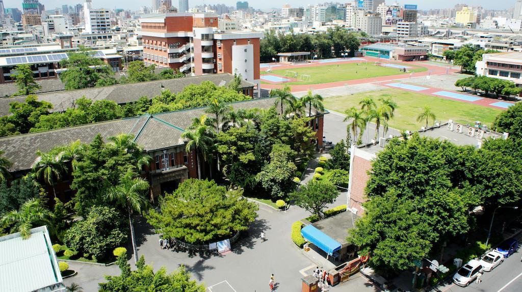 Sunwise Hotel Kaohsiung Esterno foto