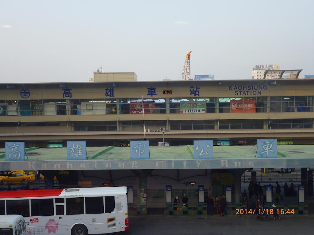 Sunwise Hotel Kaohsiung Esterno foto