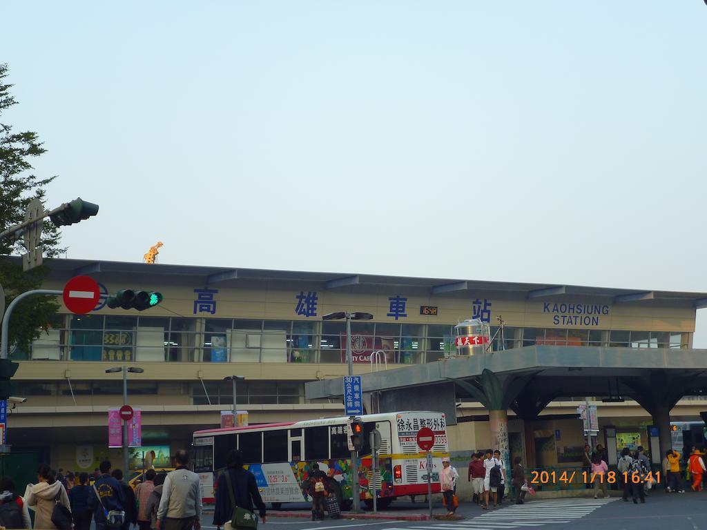 Sunwise Hotel Kaohsiung Esterno foto
