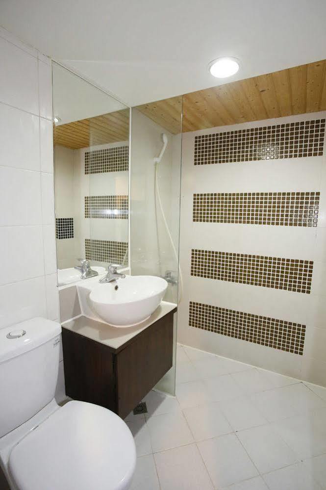 Sunwise Hotel Kaohsiung Esterno foto
