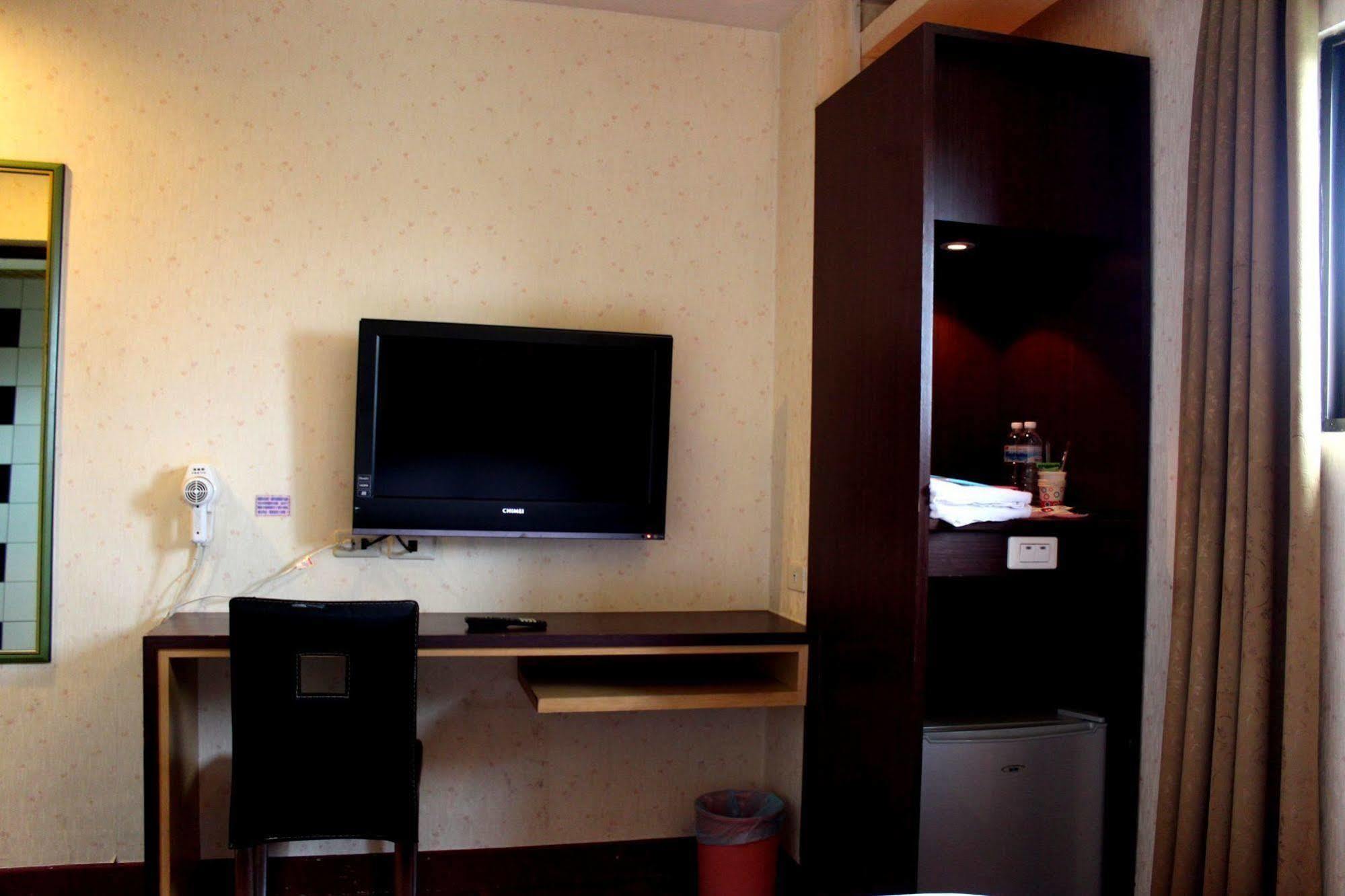Sunwise Hotel Kaohsiung Esterno foto